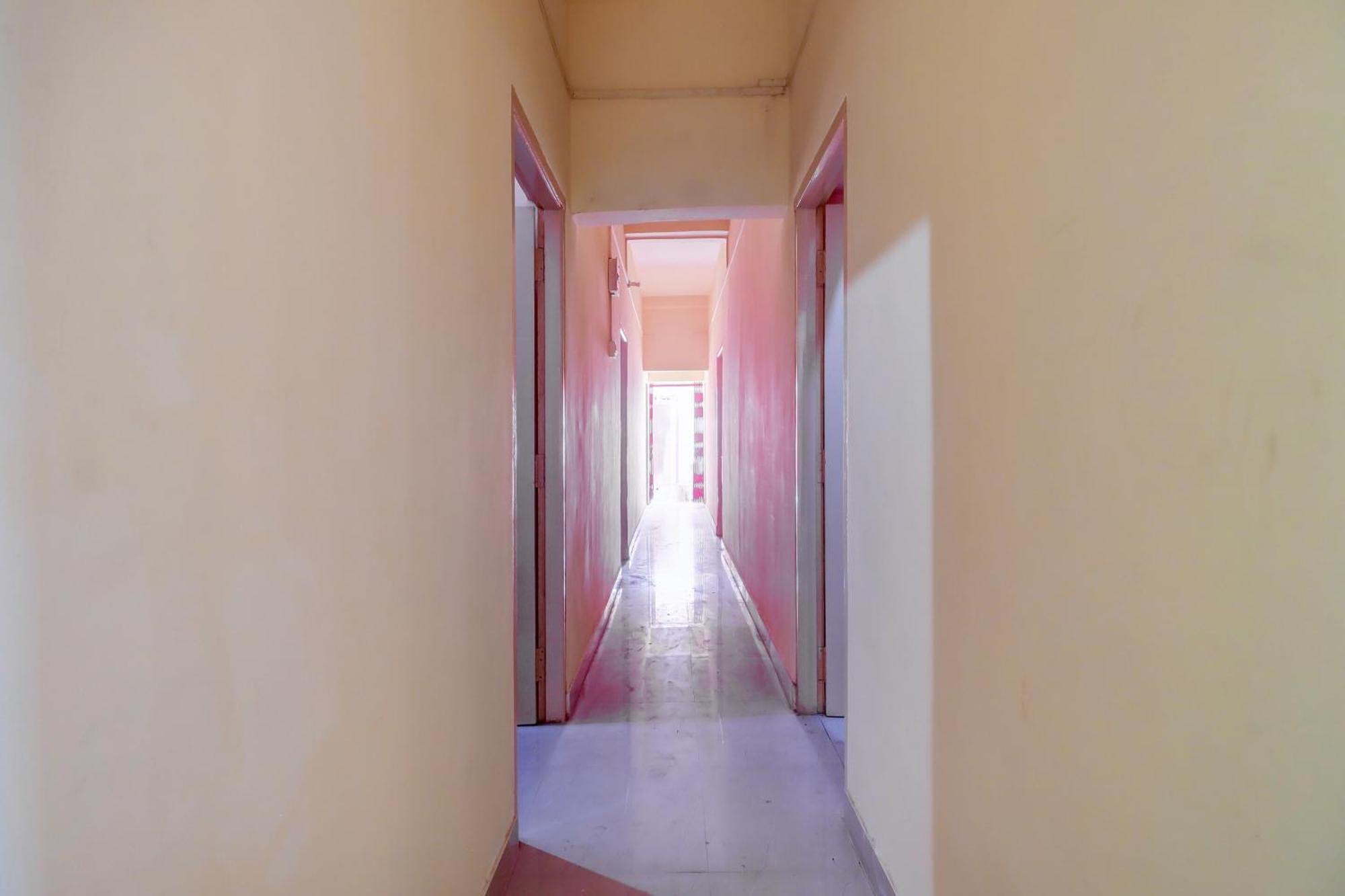 ראנצ'י Hotel O Sidhu Kanhu & Banquet מראה חיצוני תמונה